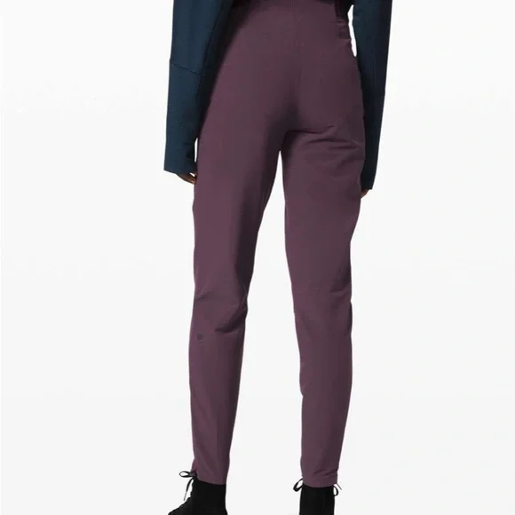 ✨🍋Lululemon Esker Slim *lululemon lab
Black Cherry size 8 - Picture 2 of 16